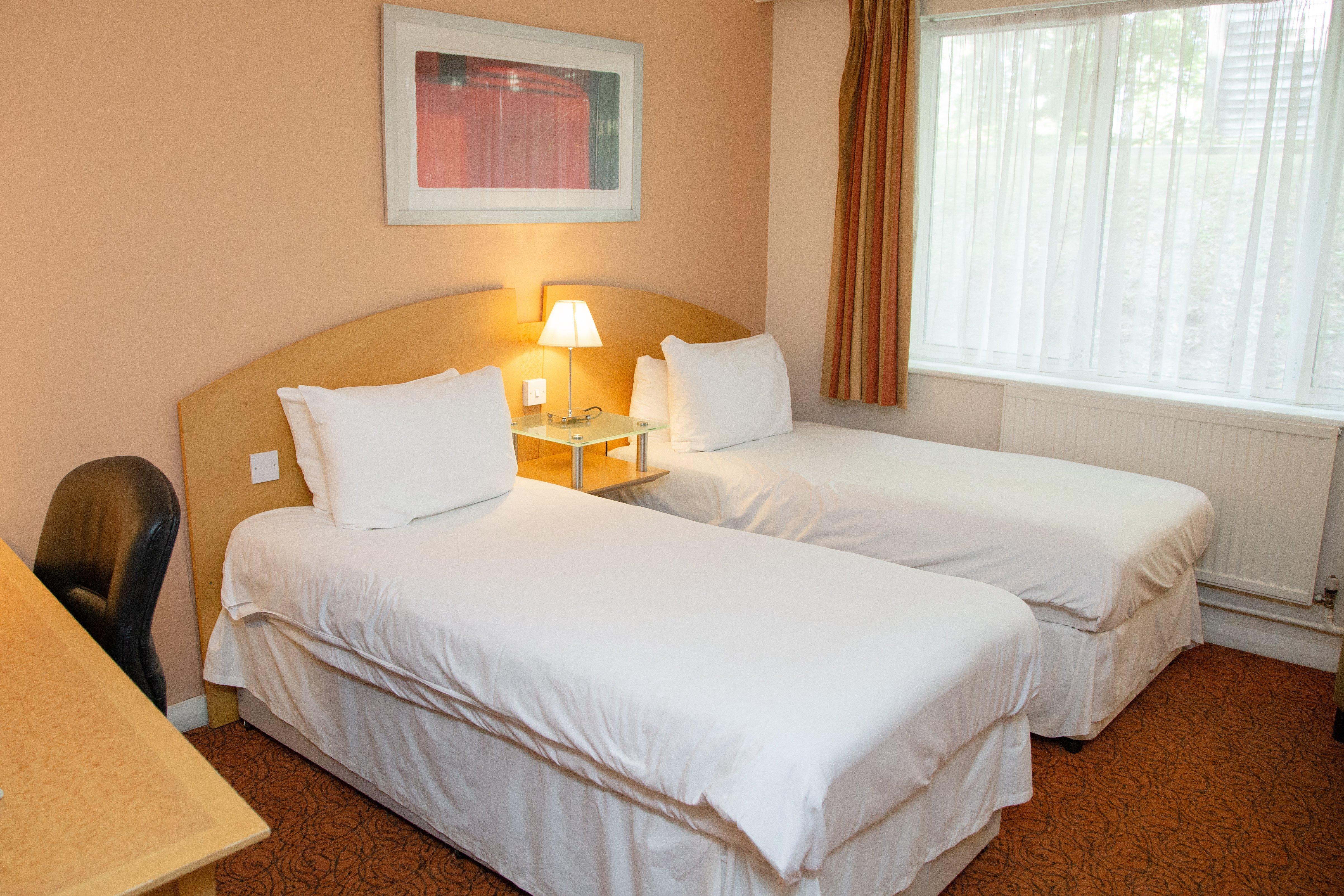 Holiday Inn Ashford - North A20 By Ihg Zewnętrze zdjęcie
