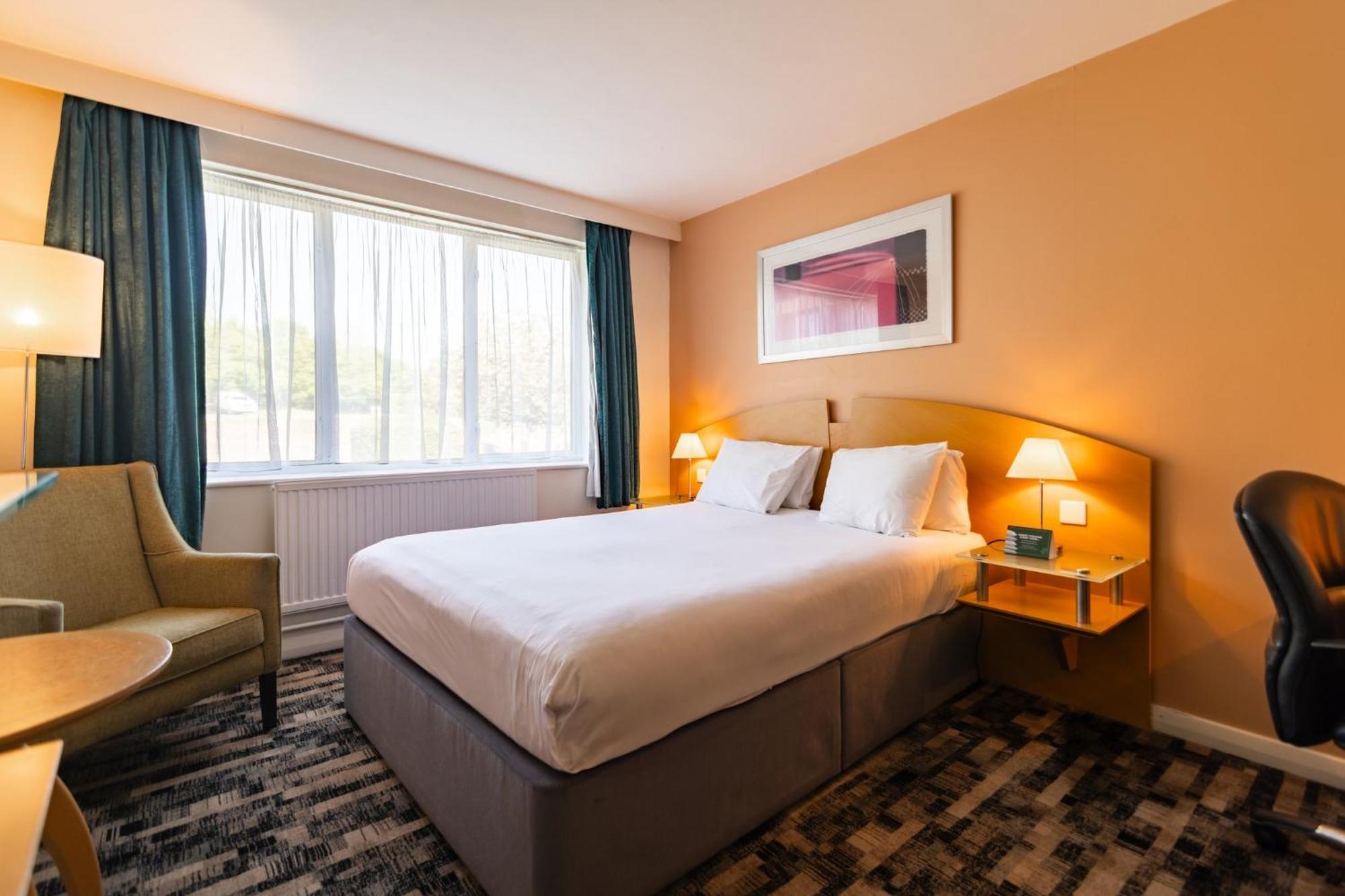 Holiday Inn Ashford - North A20 By Ihg Zewnętrze zdjęcie