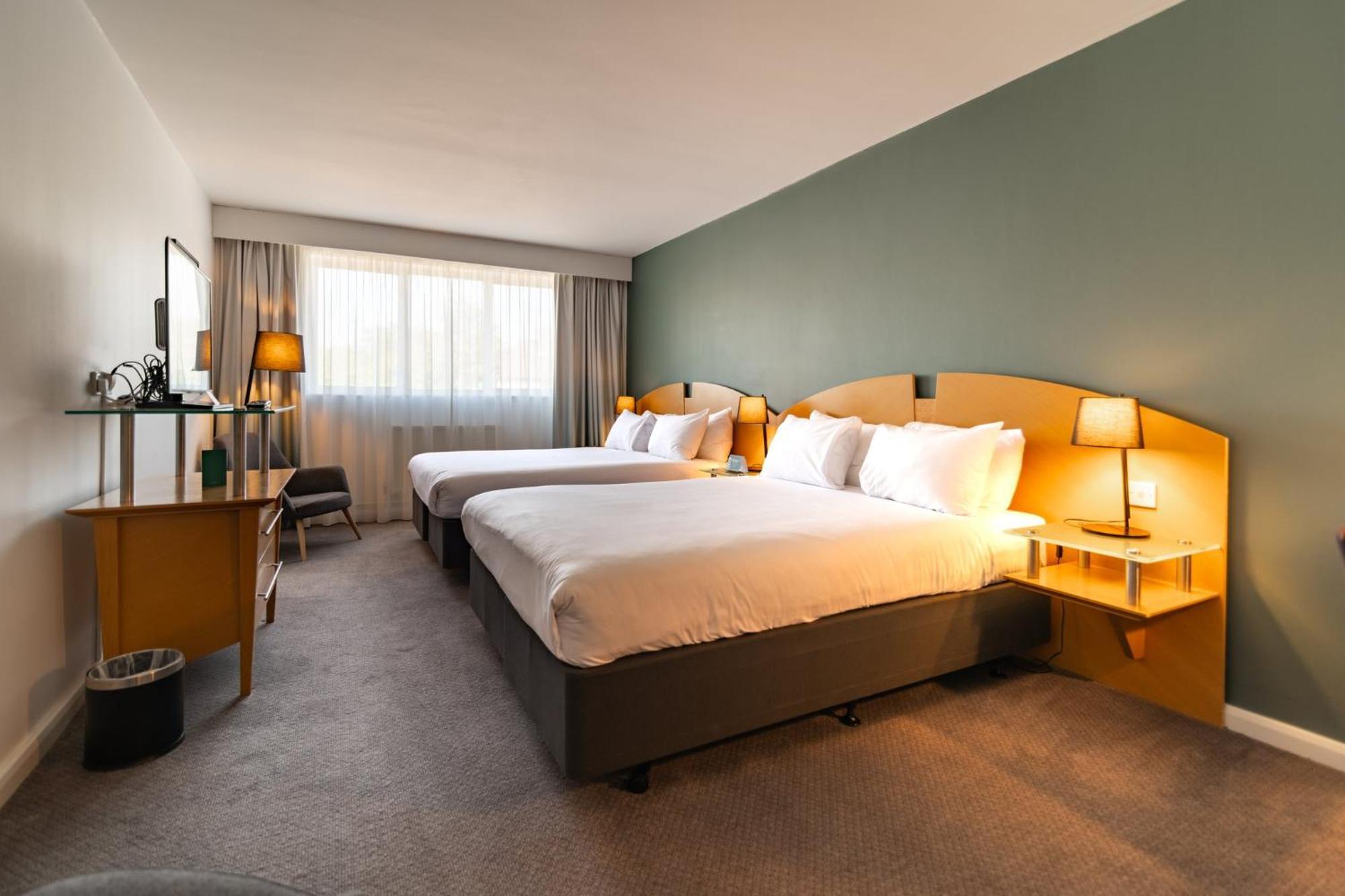 Holiday Inn Ashford - North A20 By Ihg Zewnętrze zdjęcie