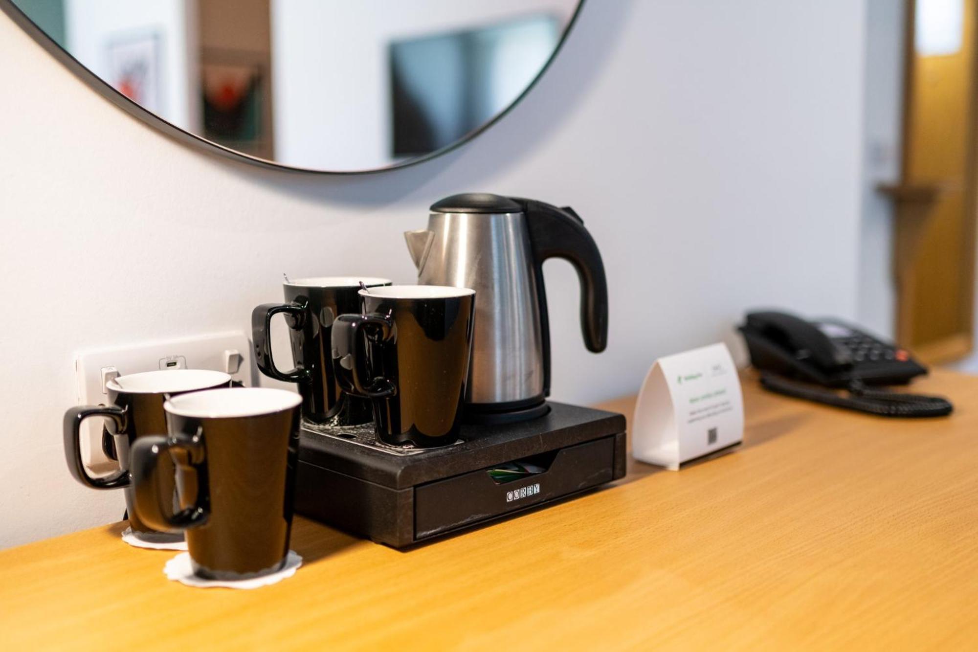 Holiday Inn Ashford - North A20 By Ihg Zewnętrze zdjęcie